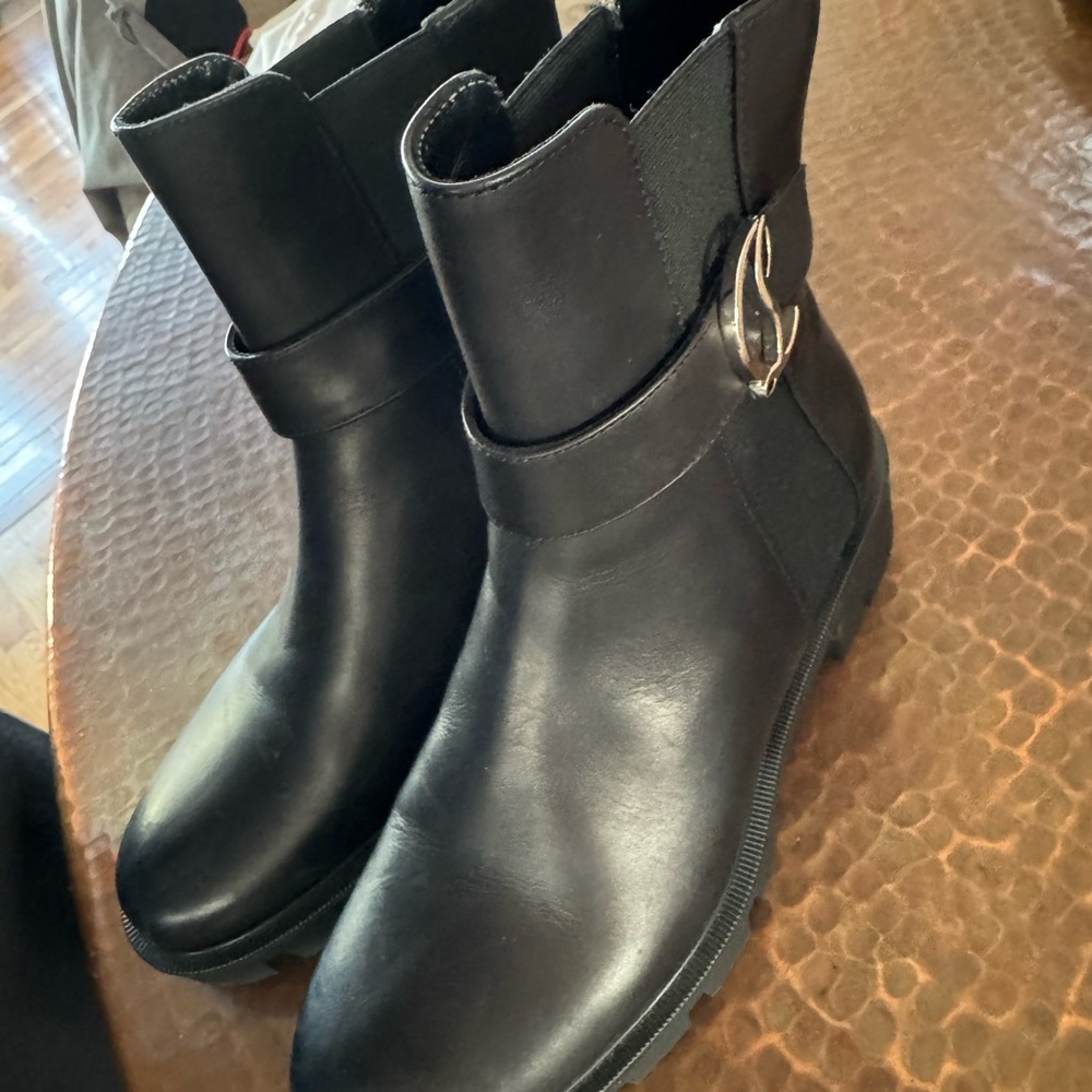 Christian Louboutin Lug Sole Chelsea Black Ankle Boots